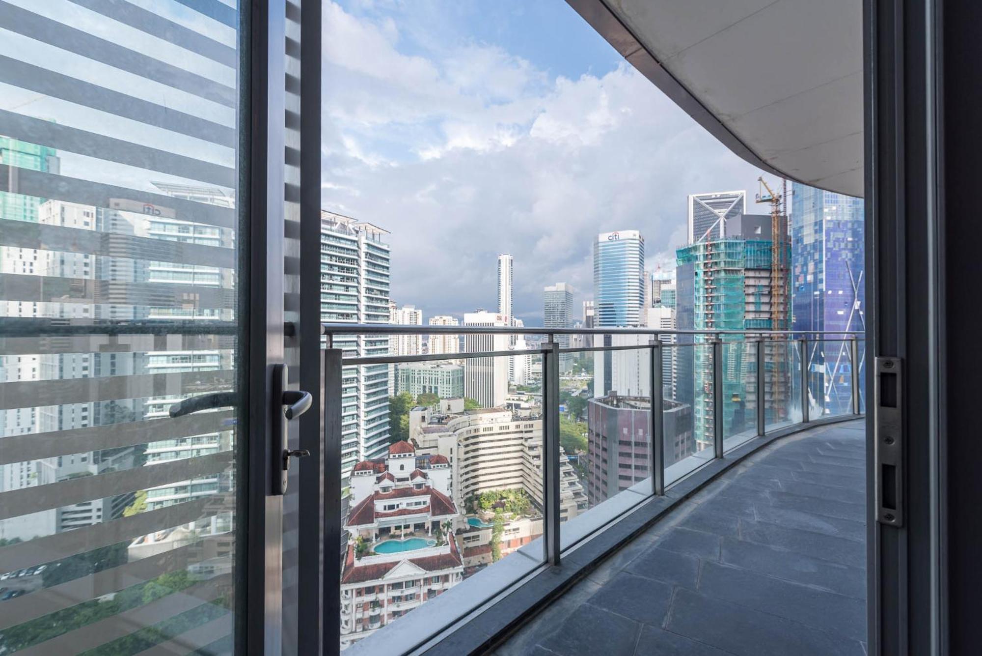 1 Min To Klcc Twin Tower Leilighet Kuala Lumpur Eksteriør bilde