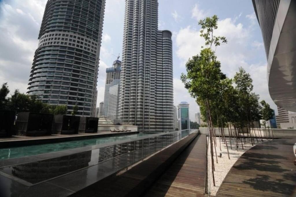 1 Min To Klcc Twin Tower Leilighet Kuala Lumpur Eksteriør bilde